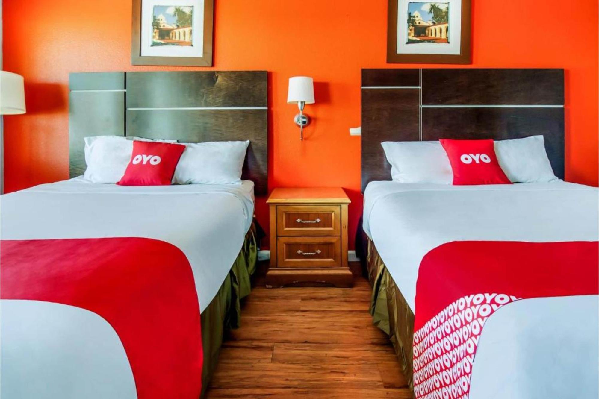 Hotel Europa Ridgecrest Esterno foto