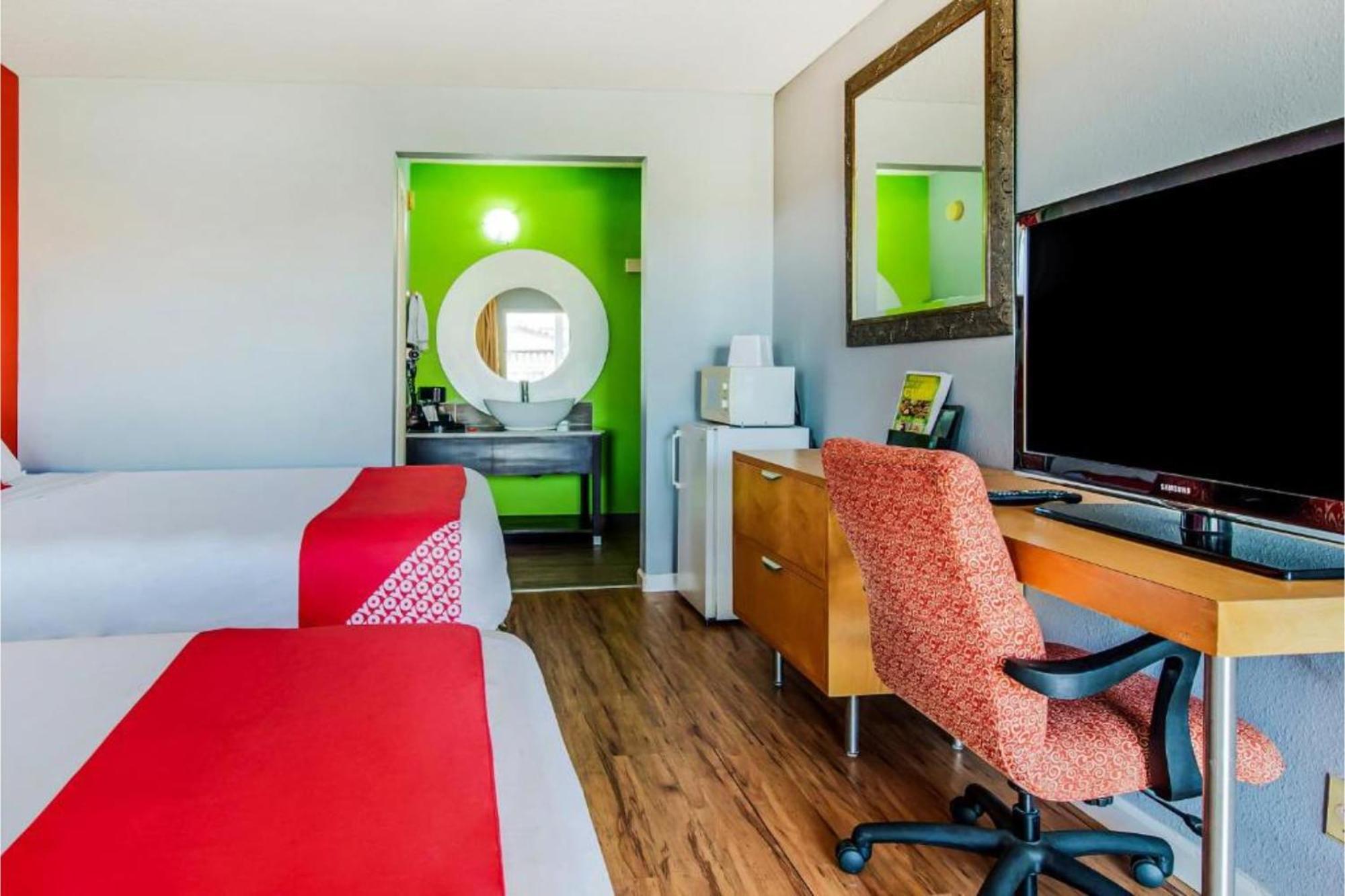 Hotel Europa Ridgecrest Esterno foto
